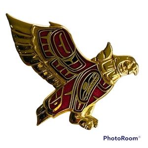 Duri Native Eagle Enamel Brooch Gold Tone